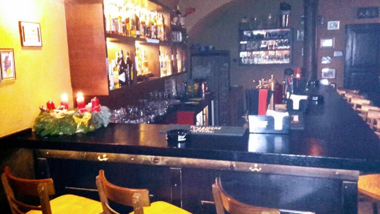Bowla Bar ChIJ640cTemUC0cR5 0n0v1SPjo 1 768x432