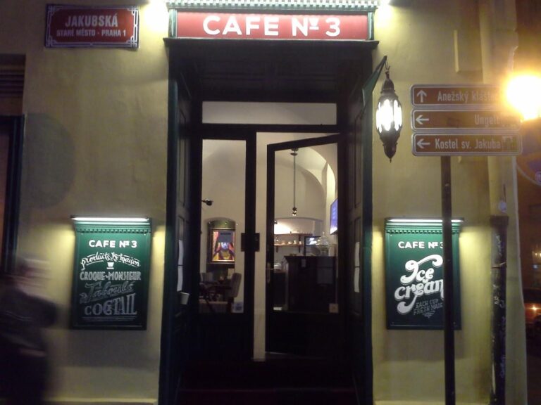 Cafe No 3 ChIJkRFYTOqUC0cRFh1yG7gyWJY 1 768x576
